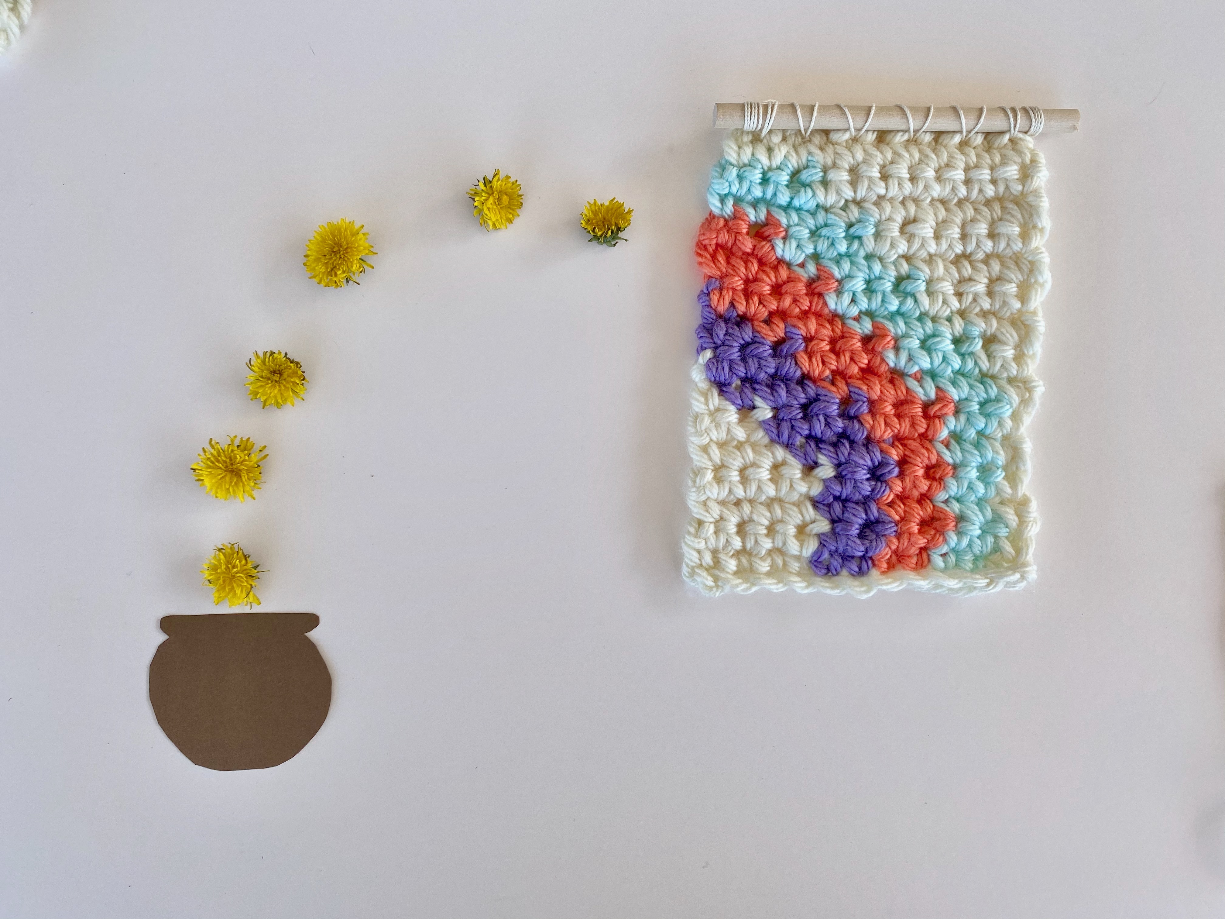 crochet rainbow wall hanging